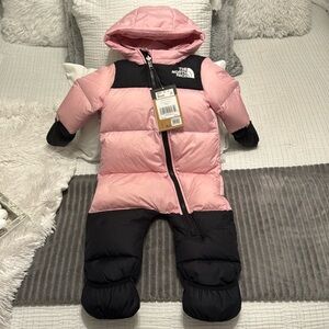 Baby girl pink & black  north face whole body coat, new size 6-12 months